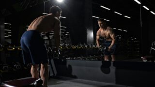 筋トレ初心者向け！無理なく続くジムでの1週間メニュー