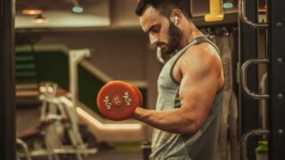 筋トレで体重が増えるのはなぜ？水分量と筋肉の関係を徹底解説