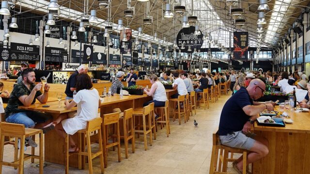 筋トレ後に最適な外食とは？脂肪をためず筋肉を育てる食事戦略まとめ