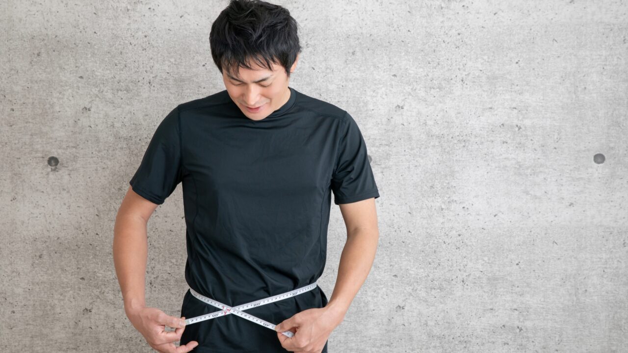 筋トレで体重減る時期はいつ？効果が出始めるまでの3つのステップを徹底解説