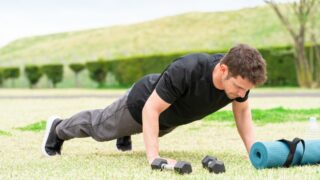 筋トレが健康に与える効果とは？部位ごとのメリットをわかりやすく紹介